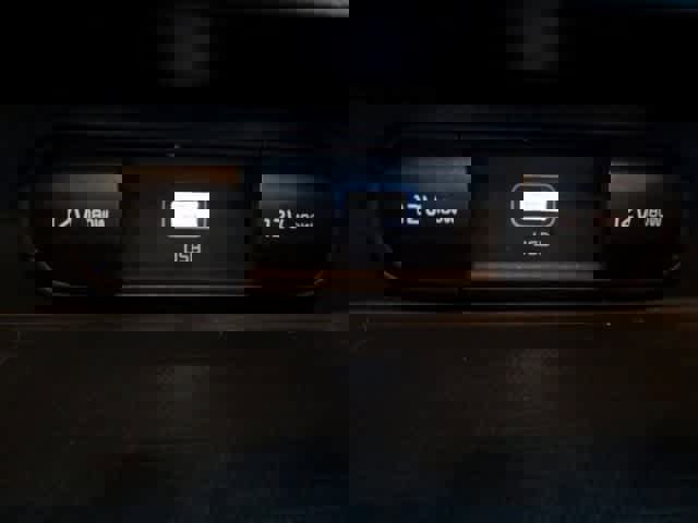 Used 2023 Kia Soul LX image 24