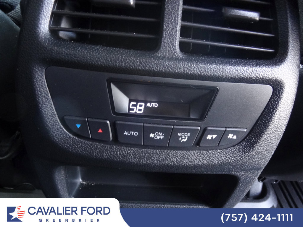 Used 2022 Honda Pilot Sport image 11