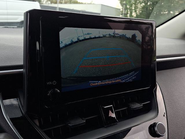 Used 2024 Toyota Corolla LE FWD image 17