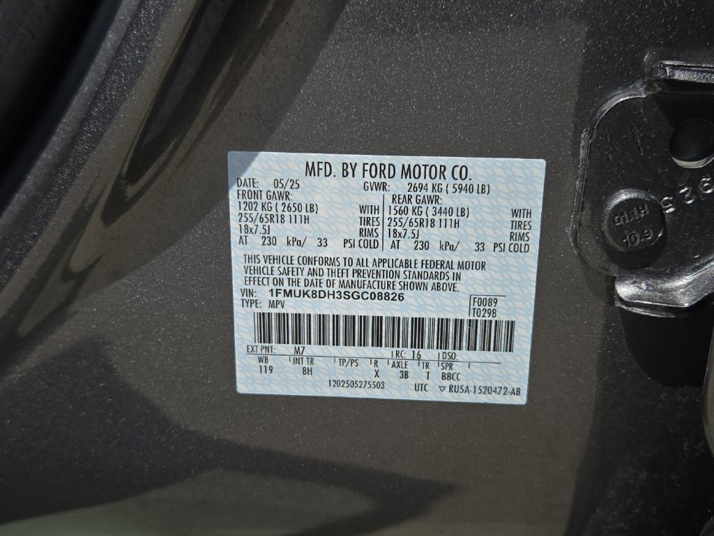 Certified 2025 Ford Explorer Active AWD/4WD image 31