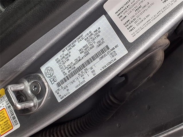 Certified 2021 Ford Escape Titanium w/ Titanium Elite Package image 34