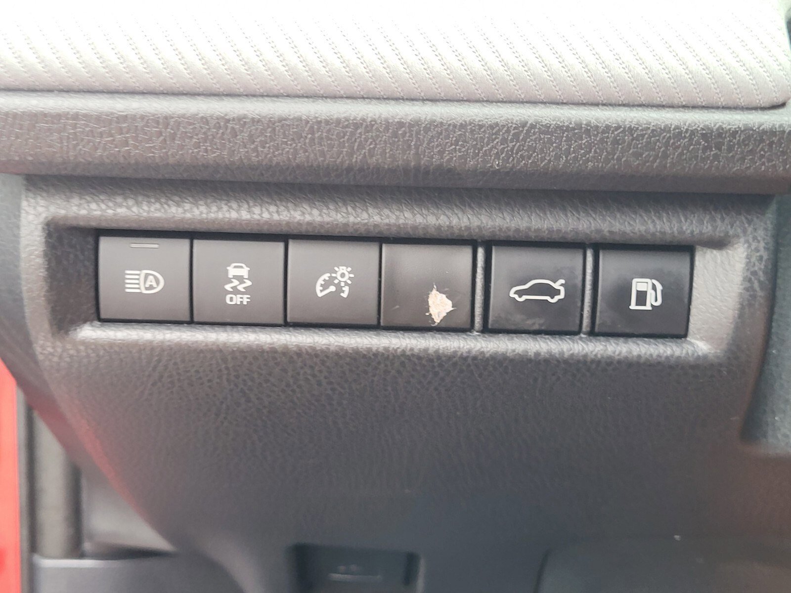 Used 2025 Toyota Camry SE w/ Convenience Package image 23