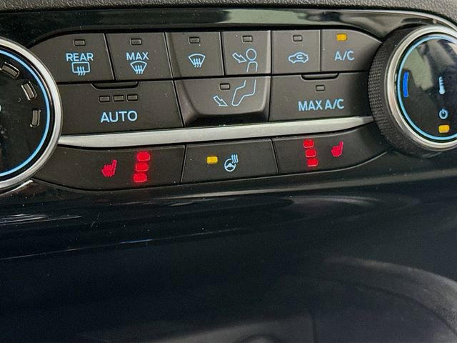 Certified 2022 Ford Escape SE w/ Cold Weather Package image 19