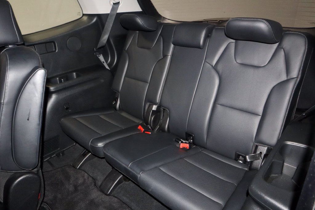 Used 2024 Kia Telluride S FWD image 24
