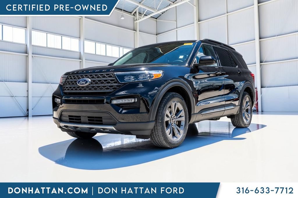 Certified 2023 Ford Explorer XLT w/ Equipment Group 202A AWD/4WD image 35