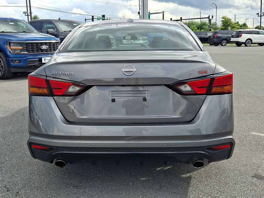 Used 2025 Nissan Altima 2.5 SR FWD image 5