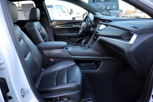 Used 2023 Cadillac XT5 Premium Luxury image 23