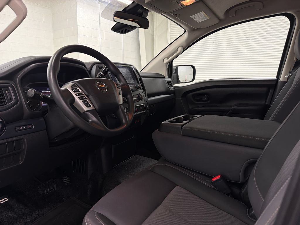 Used 2022 Nissan Titan S w/ S Utility Package RWD image 6