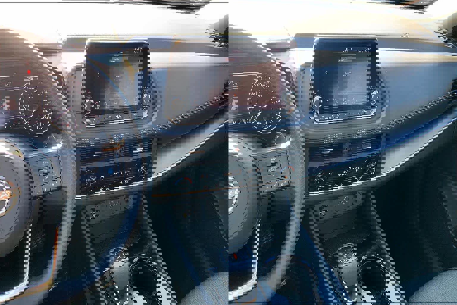 Used 2024 Nissan Rogue SV image 6