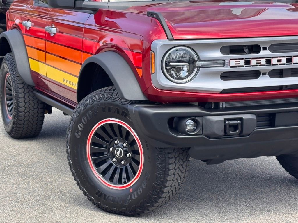 Certified 2025 Ford Bronco Big Bend w/ Black Diamond Package AWD/4WD image 4