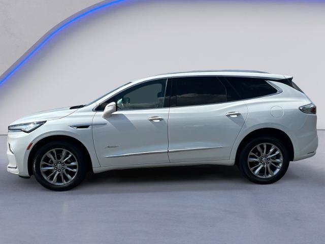 Used 2023 Buick Enclave Avenir w/ Avenir Technology Package AWD/4WD image 9