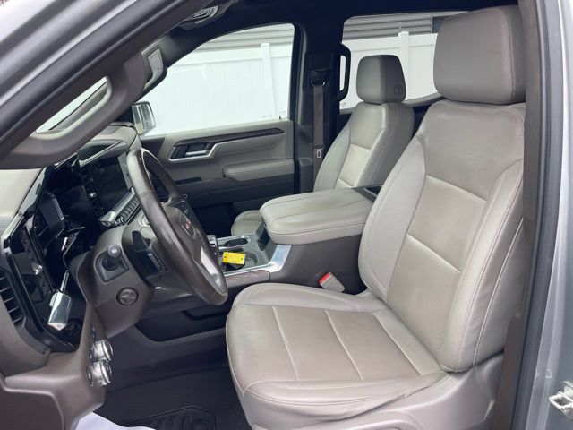 Used 2024 GMC Sierra 1500 SLT w/ SLT Premium Plus Package AWD/4WD image 16