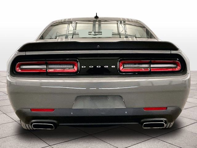 Used 2018 Dodge Challenger R/T Scat Pack RWD image 4