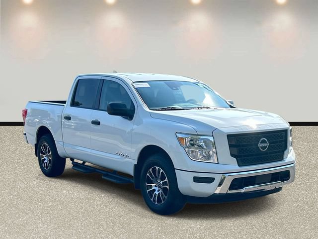 Used 2024 Nissan Titan SV w/ Accessory Utility Package AWD/4WD image 3