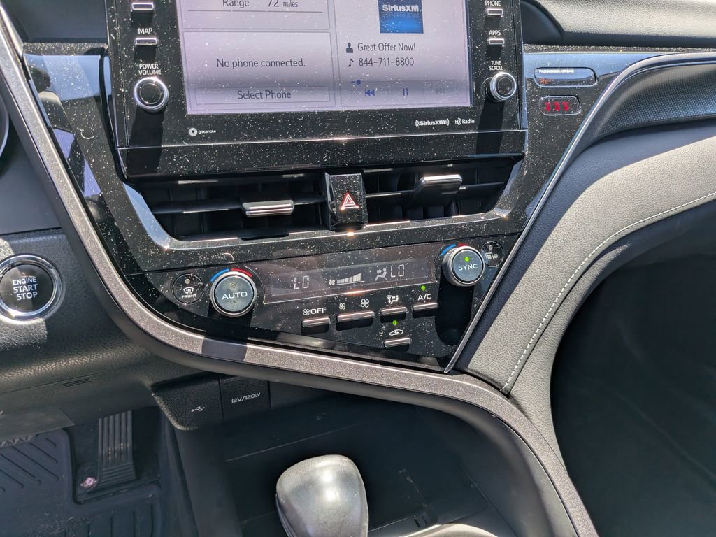 Used 2022 Toyota Camry XSE FWD image 23