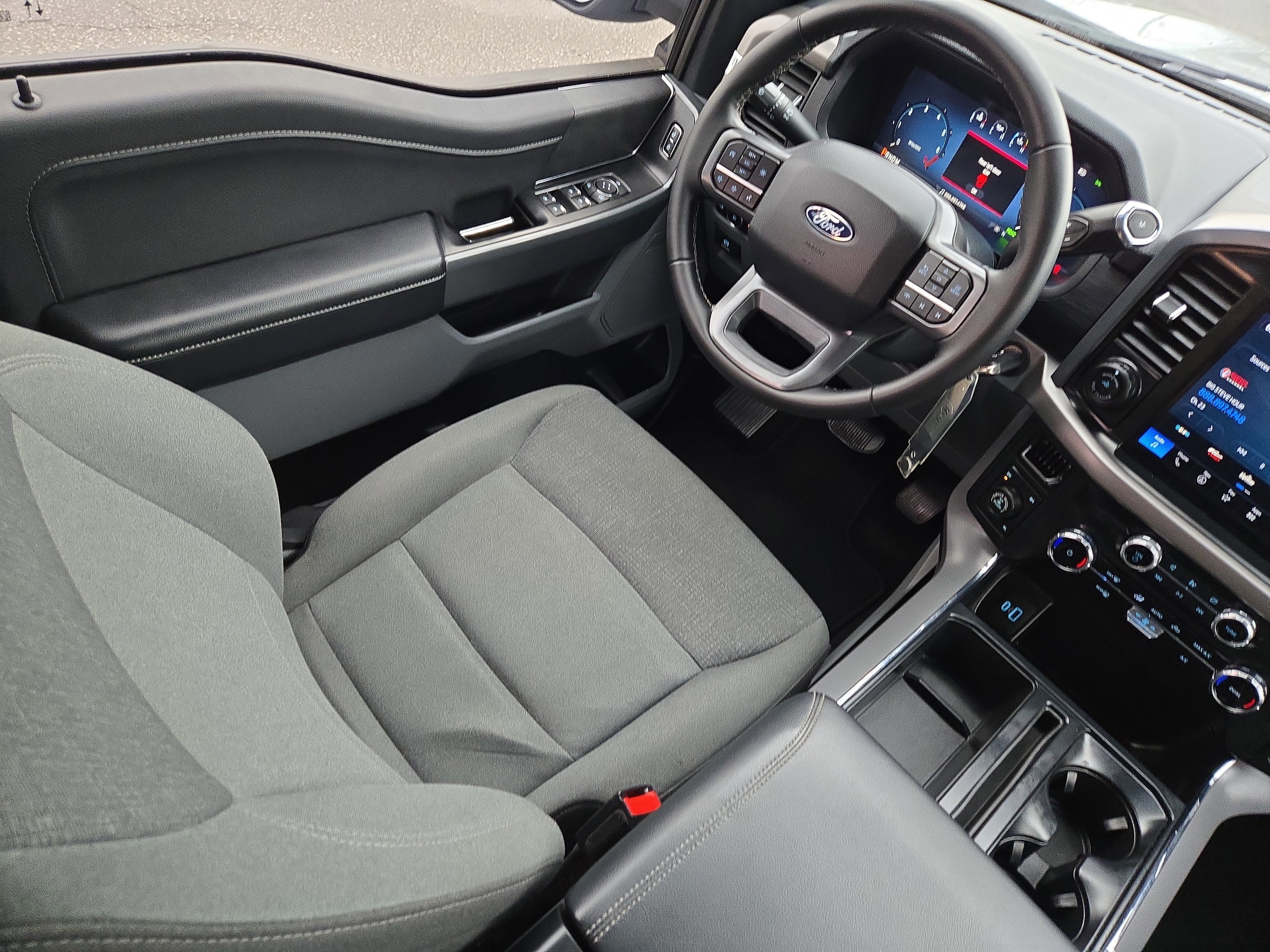 Certified 2024 Ford F150 XLT w/ Mobile Office Package image 17