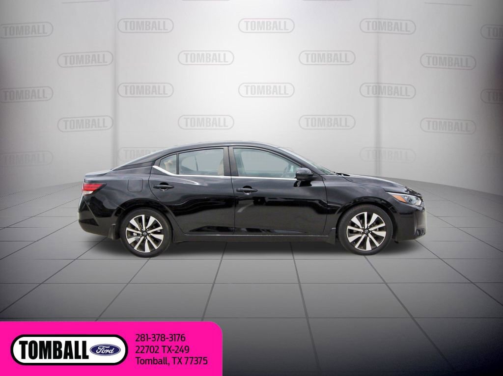 Used 2024 Nissan Sentra SV w/ SV Premium Package FWD image 8