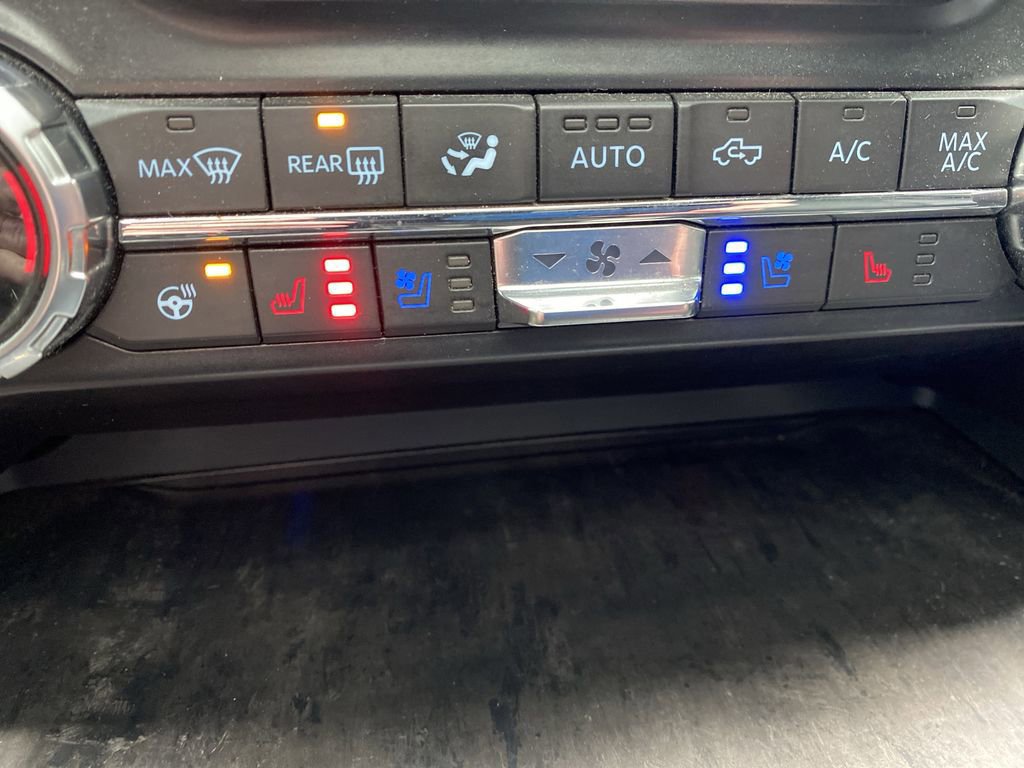 Certified 2021 Ford F150 Lariat w/ Equipment Group 502A High image 12