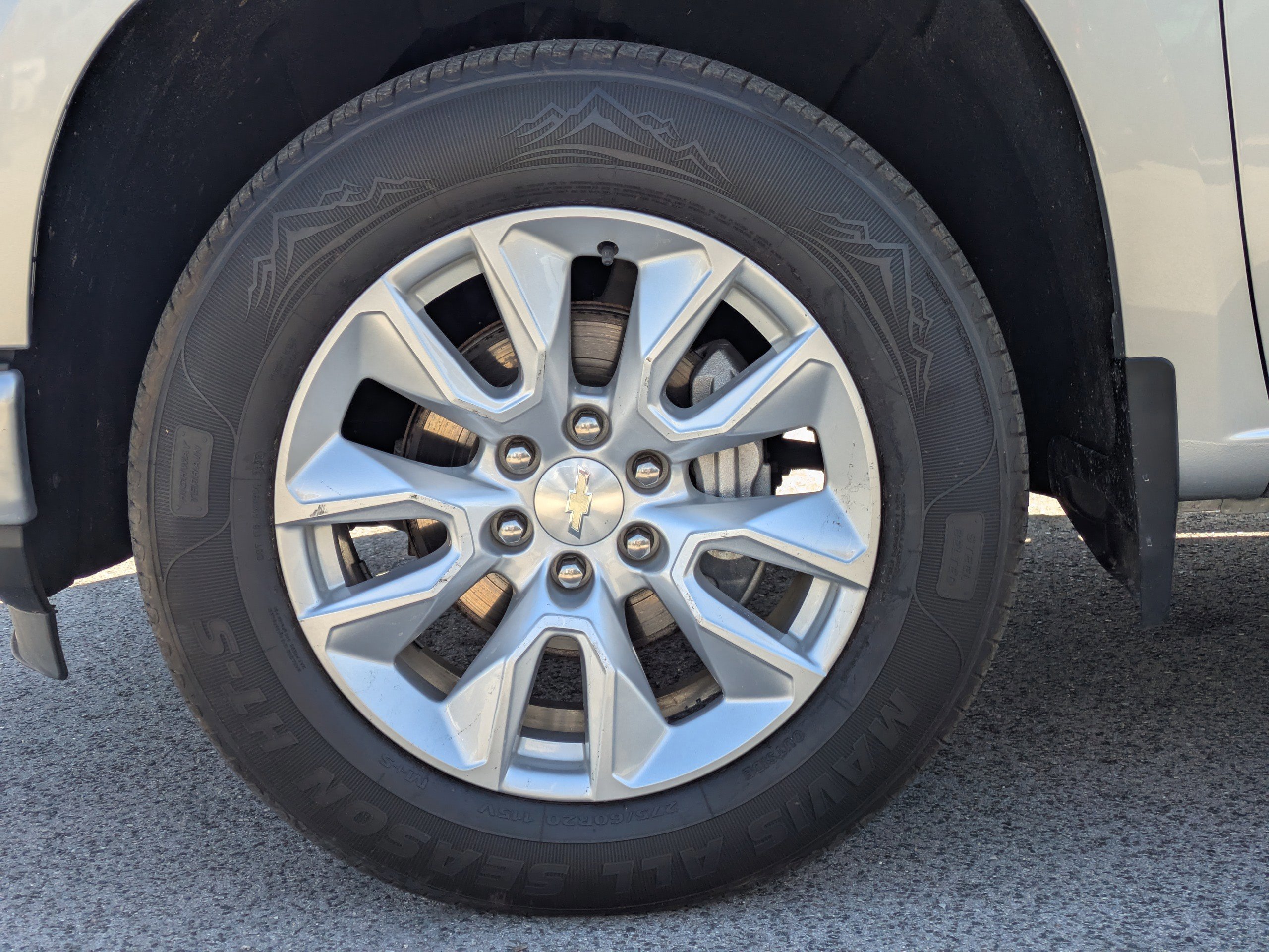 Used 2020 Chevrolet Silverado 1500 Custom w/ Custom Value Package image 13