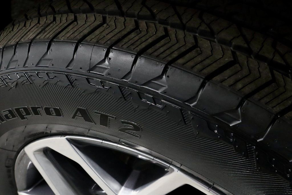 Used 2023 GMC Sierra 1500 SLT w/ SLT Premium Package image 19