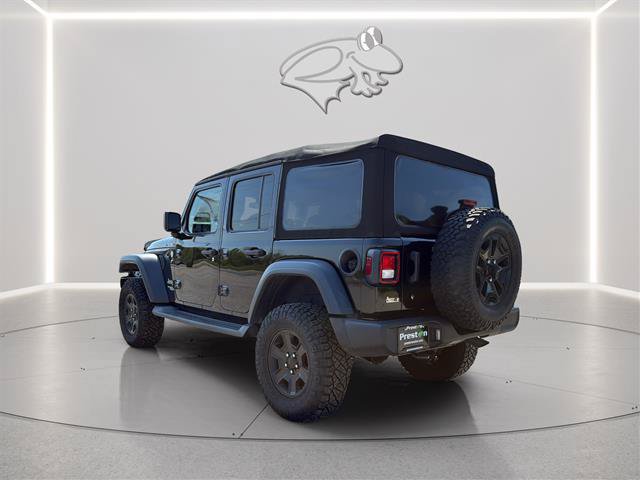 Used 2018 Jeep Wrangler Unlimited Sport S AWD/4WD image 3