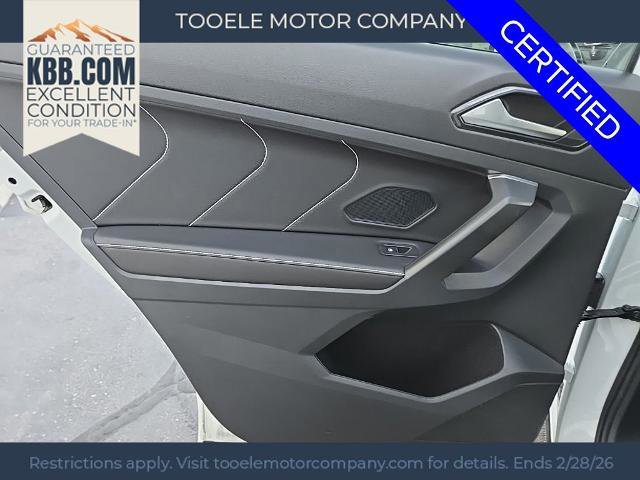 Used 2022 Volkswagen Tiguan SE R-Line image 29