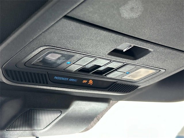 Certified 2022 Ford F150 XLT w/ Equipment Group 302A High image 40