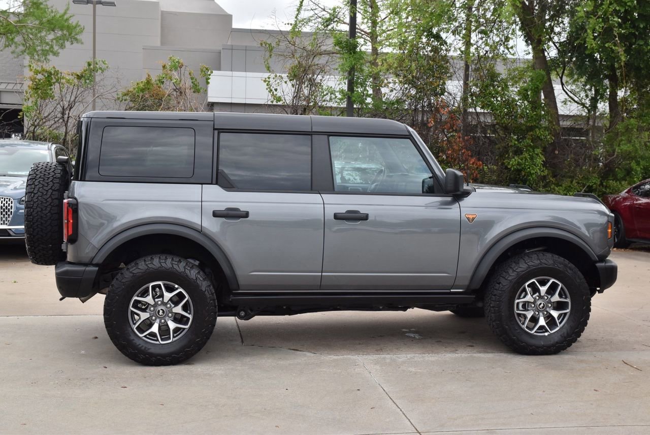 Certified 2025 Ford Bronco Badlands image 11