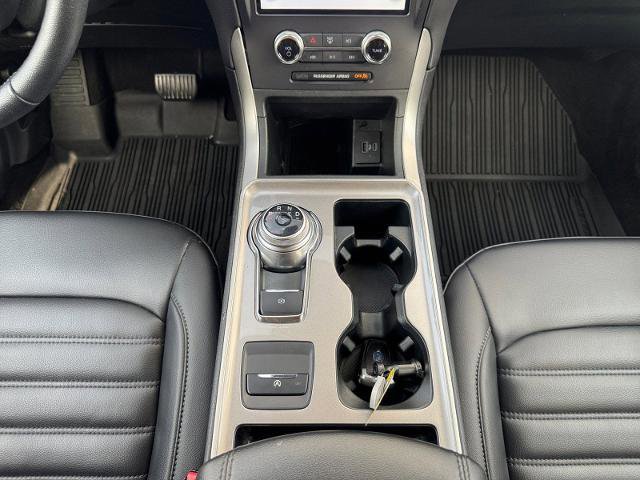 Certified 2024 Ford Edge SEL w/ Convenience Package image 11