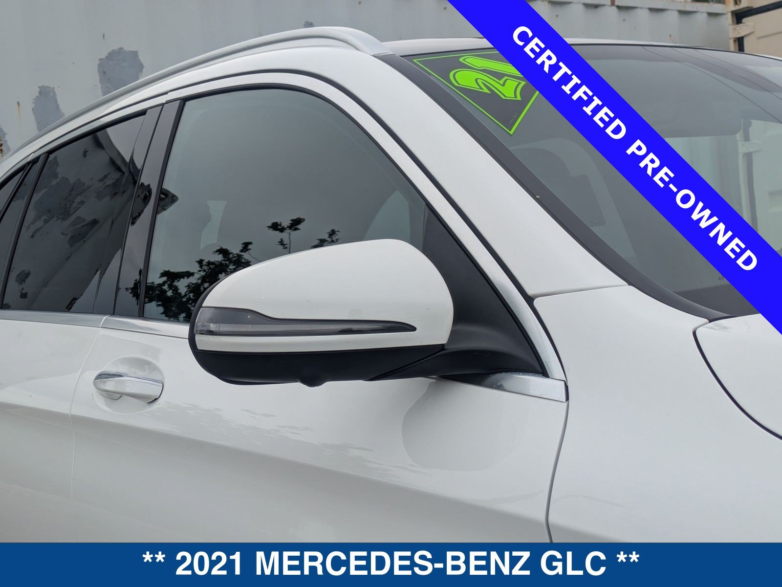 Used 2021 Mercedes-Benz GLC 300 4MATIC image 10