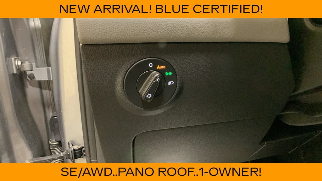 Used 2022 Volkswagen Taos SE w/ Panoramic Sunroof Package FWD image 32