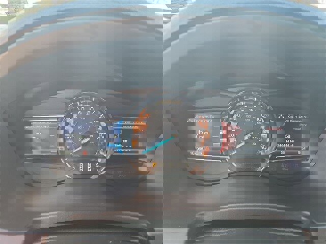 Certified 2019 Ford Explorer XLT w/ Equipment Group 202A image 15