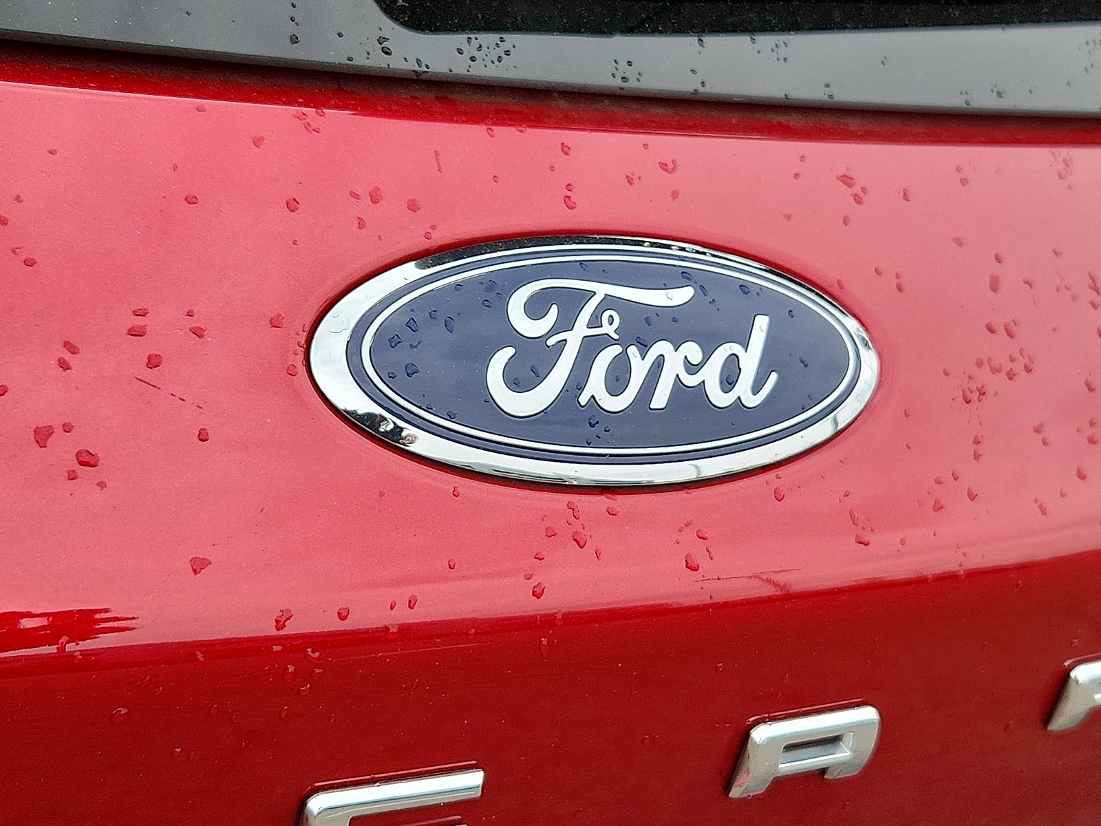Certified 2023 Ford Escape ST-Line Elite w/ Premium Technology Package AWD/4WD image 30