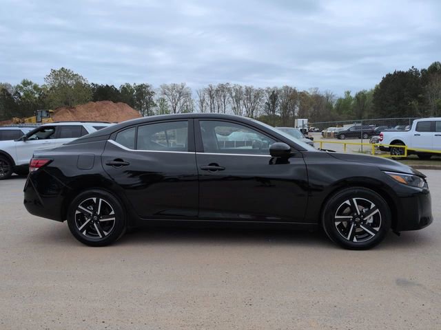 Used 2025 Nissan Sentra SV image 5