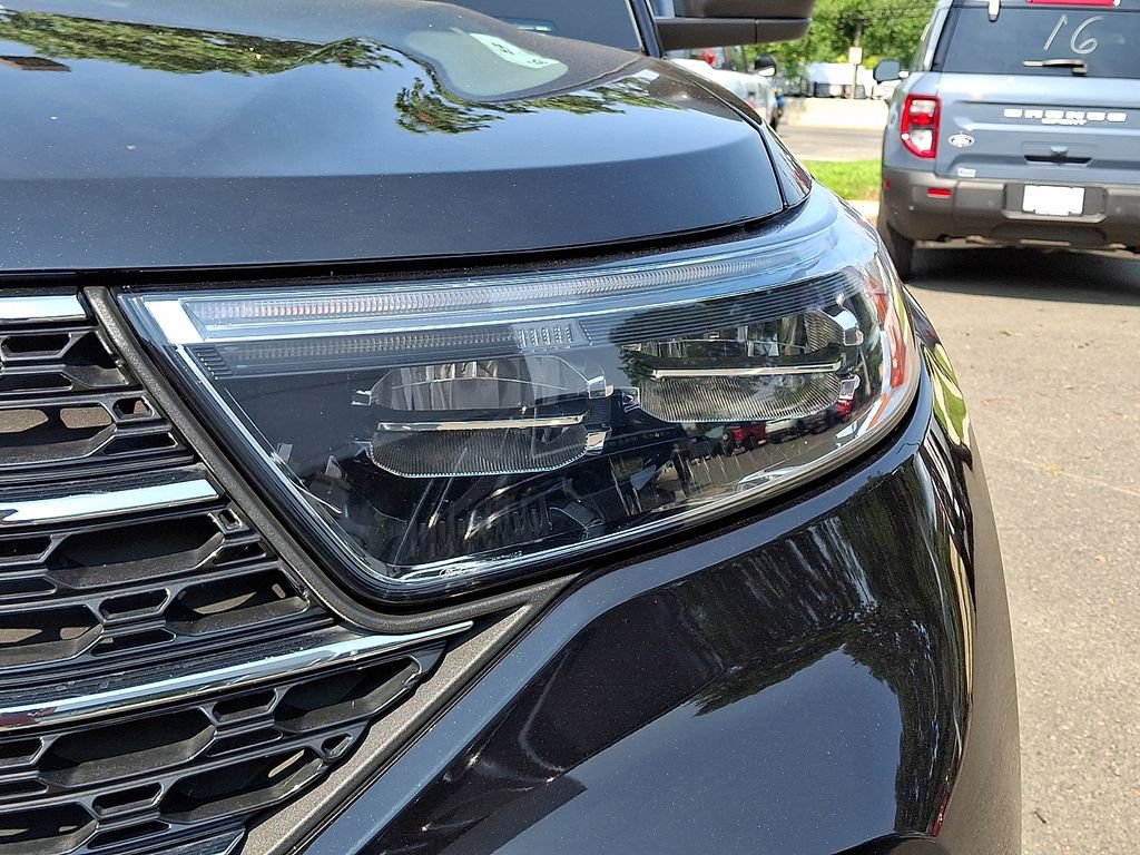 Certified 2023 Ford Explorer XLT AWD/4WD image 13