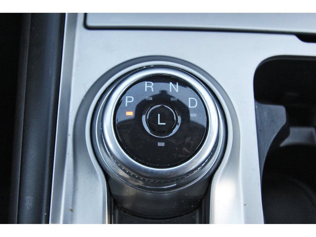 Certified 2022 Ford Explorer XLT RWD image 30