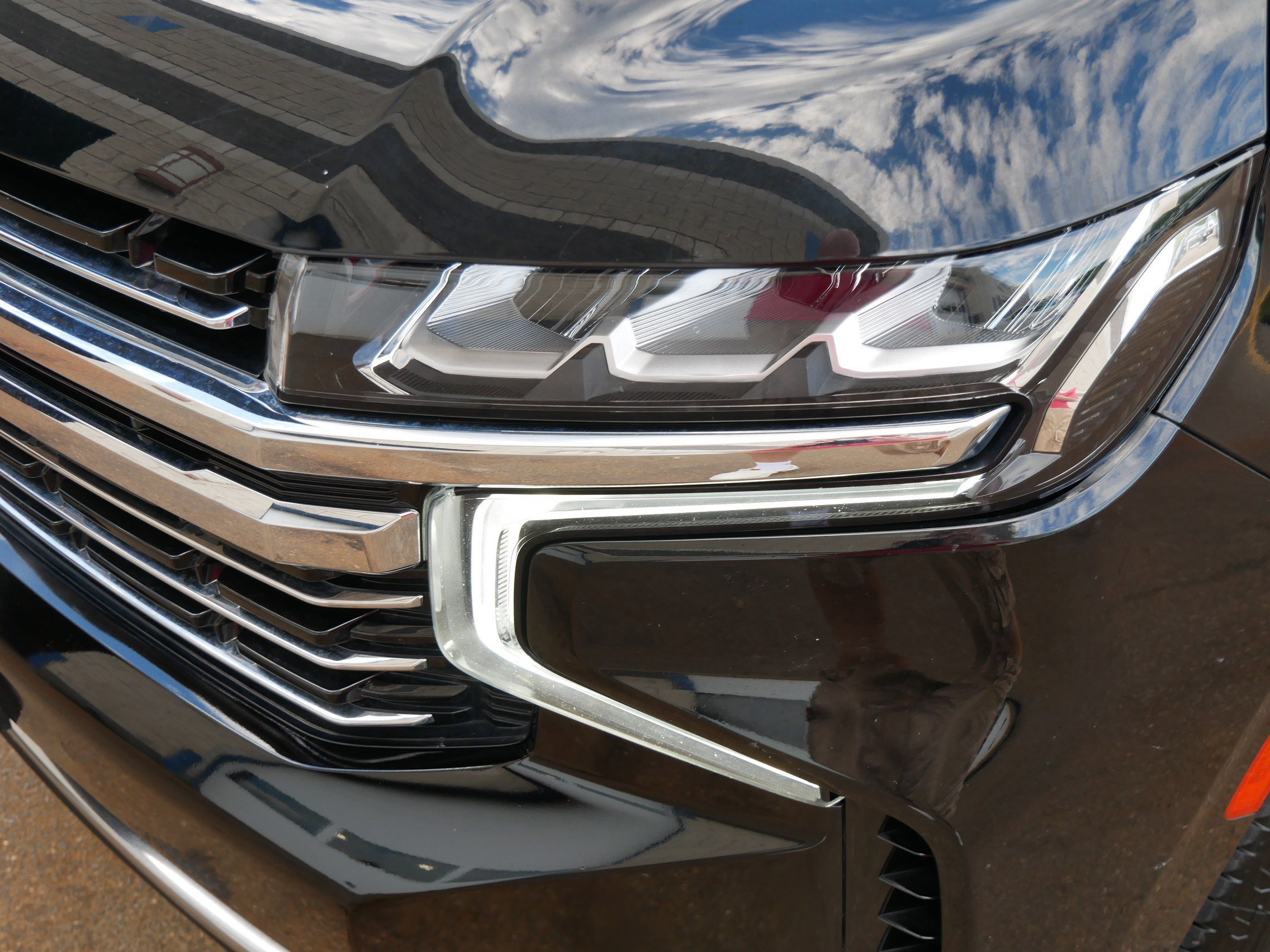 Used 2023 Chevrolet Tahoe LT image 16