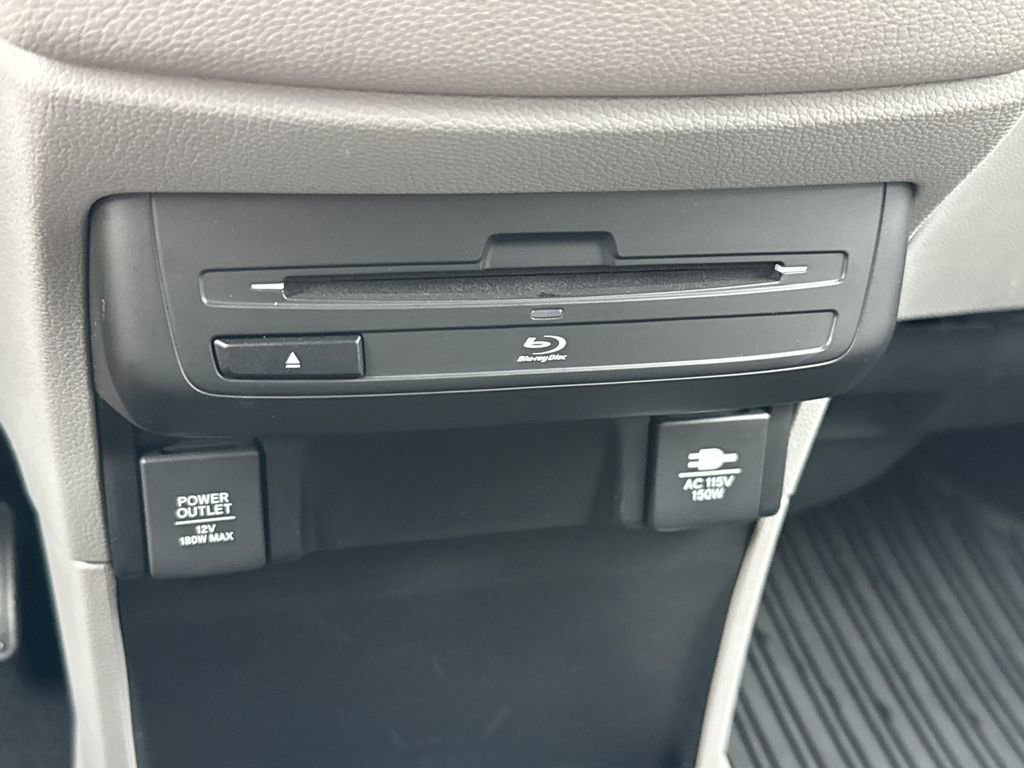 Used 2018 Honda Odyssey Elite image 22