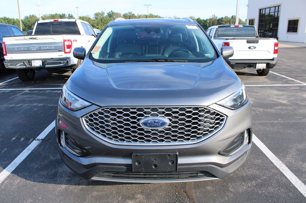 Certified 2023 Ford Edge ST-Line AWD/4WD image 2