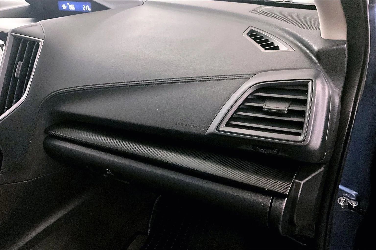 Used 2018 Subaru Crosstrek 2.0i Premium image 15