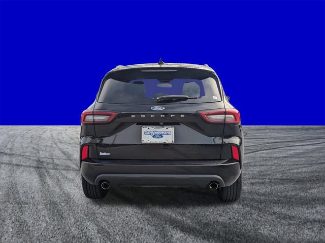 Certified 2024 Ford Escape ST-Line FWD image 5