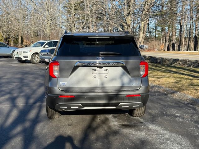 Certified 2022 Ford Explorer XLT w/ Equipment Group 202A image 26