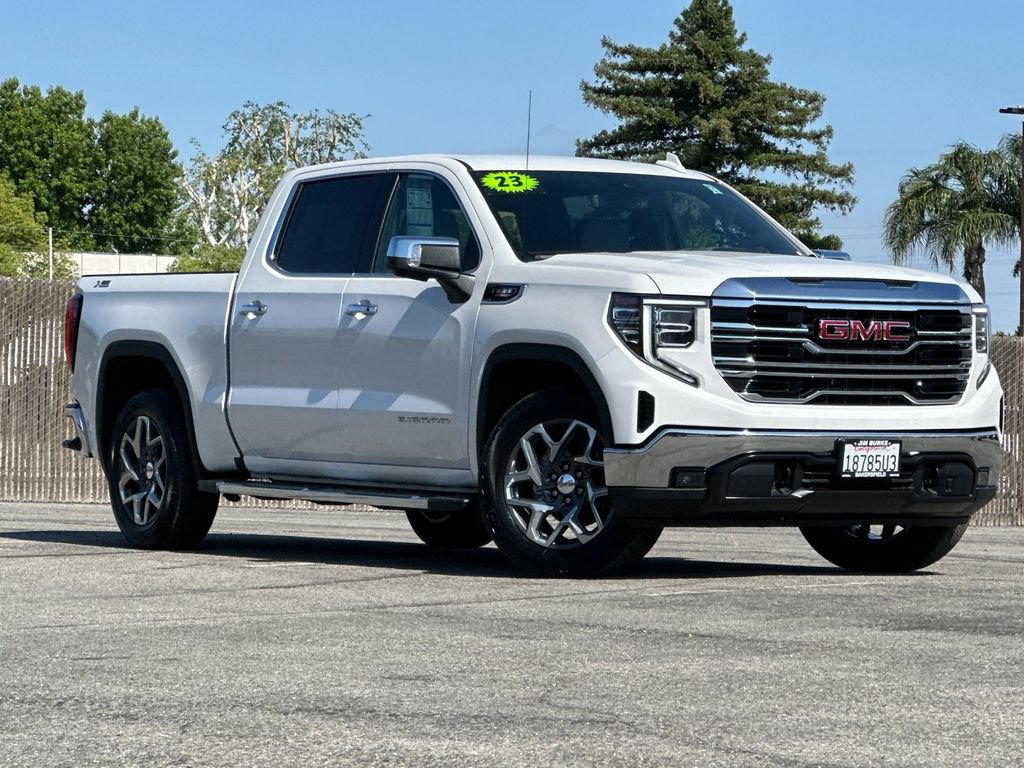 Used 2023 GMC Sierra 1500 SLT w/ SLT Premium Package AWD/4WD image 1