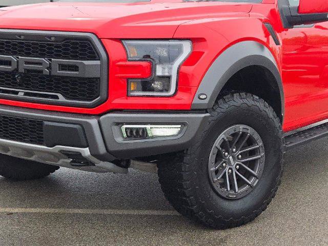 Certified 2019 Ford F150 Raptor w/ Equipment Group 802A Luxury AWD/4WD image 3