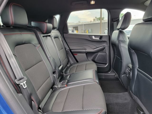 Certified 2023 Ford Escape ST-Line w/ Tech Pack #1 FWD image 23