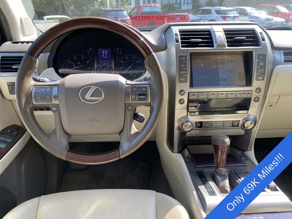 Used 2018 Lexus GX 460 Premium w/ Premium Package AWD/4WD image 12
