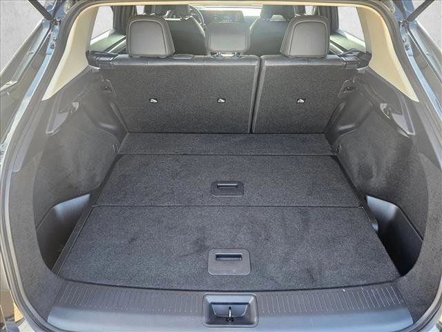 Used 2023 Nissan Ariya FWD image 9