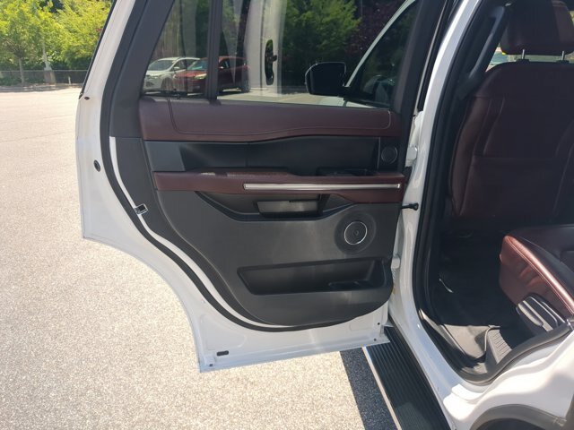 Certified 2022 Ford Expedition Limited RWD image 30