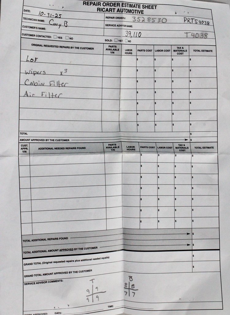 Certified 2022 Ford Explorer XLT w/ Class IV Trailer Tow Package image 11