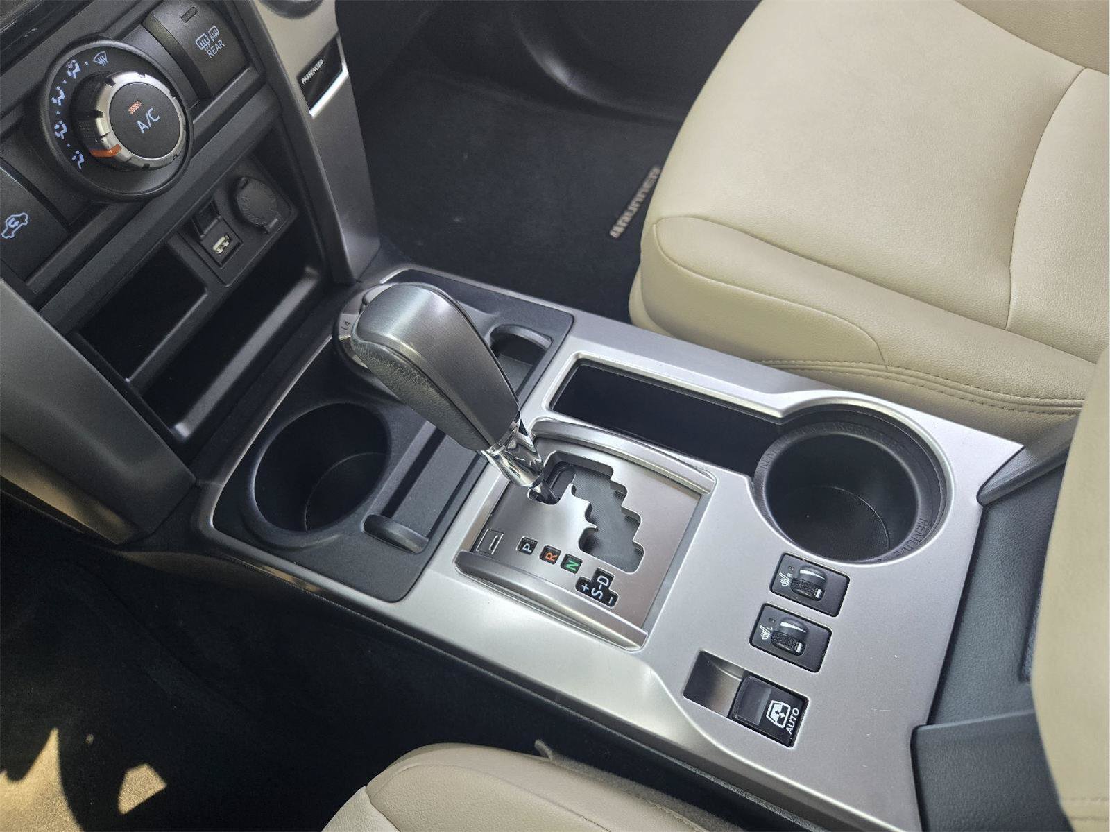 Used 2022 Toyota 4Runner SR5 Premium w/ Moonroof Package AWD/4WD image 18